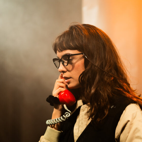 Mujeres en la dirección de arte y escenografía teatral
